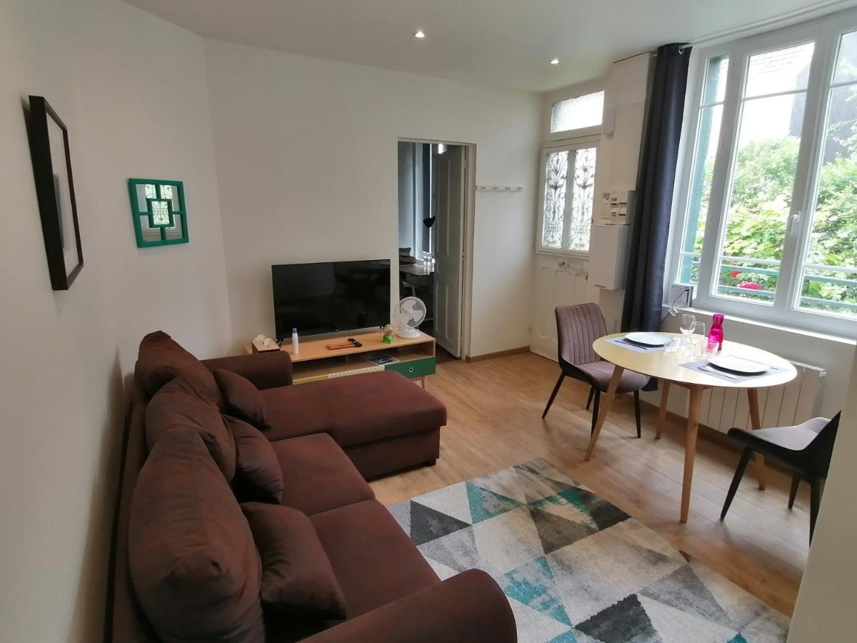 Villa Des Roses - Appart T2, 32M2, Rdc, Vue Sur Jardin, "Le Chic" ル・アーヴル エクステリア 写真